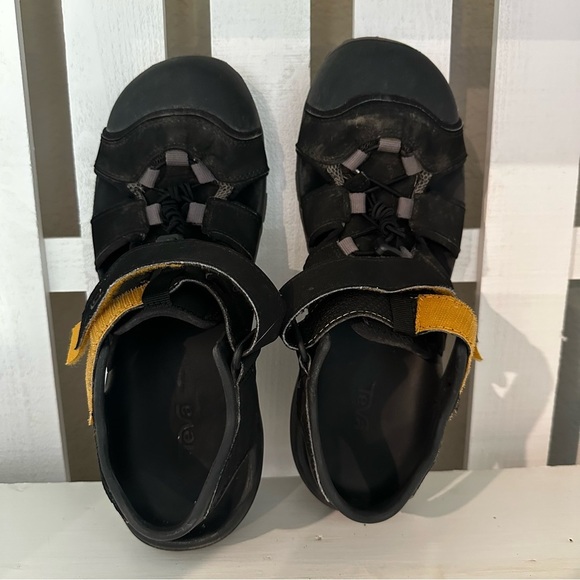 Teva 10  Flintwood Black Outdoor Hiking Walking Sandal - Picture 9 of 11